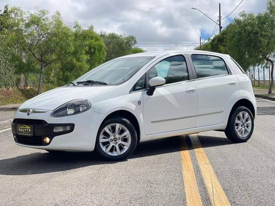 FIAT PUNTO 1.4 ATTRACTIVE 8V FLEX 4P MANUAL